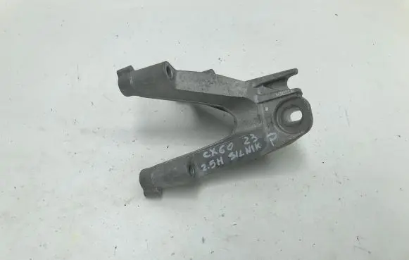 Mazda CX-60 Engine mounting bracket