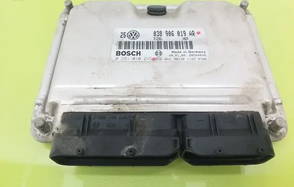 Volkswagen Bora Engine control unit/module 038906019AR