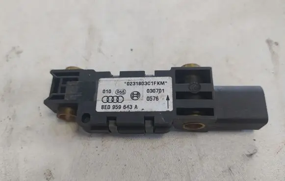 Audi A4 S4 B6 8E 8H Airbag deployment crash/impact sensor 8E0959643A
