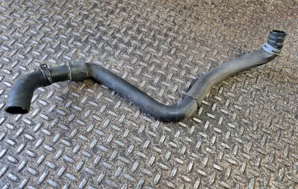 Volkswagen Arteon Engine coolant pipe/hose 3Q0122157AJ