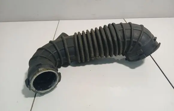 Audi A4 S4 B8 8K Air intake hose/pipe 03G129629