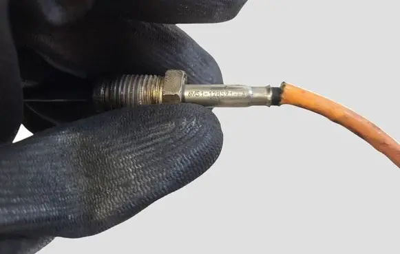 Volvo V40 Exhaust gas temperature sensor 6M5112B591EA