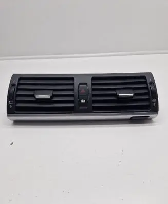 BMW X5 E70 Dash center air vent grill 7161801 7161802 6958654