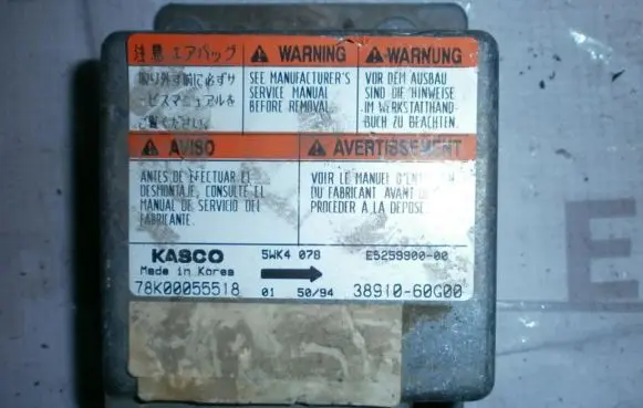 Suzuki Baleno EG Airbag control unit/module 3891060G00