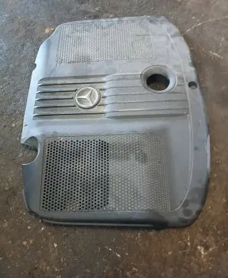 Mercedes-Benz E W212 Engine cover (trim) A6510102767 BBP207401