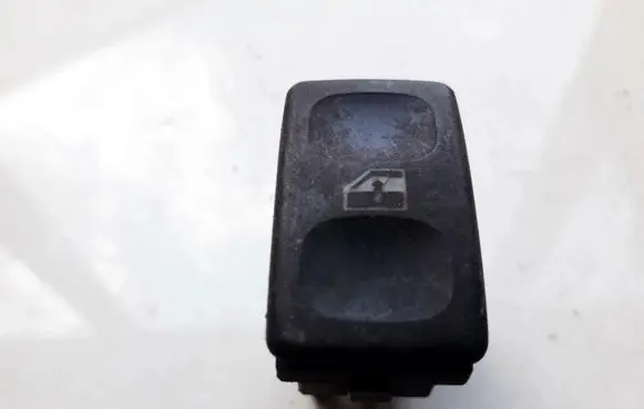 Seat Toledo I (1L) Electric window control switch 1L0959855
