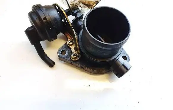 Mitsubishi Space Star Throttle valve
