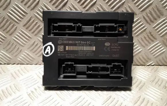 Audi A4 S4 B8 8K Comfort/convenience module 8K0907064GC 8K0907064FC 5DK00991877