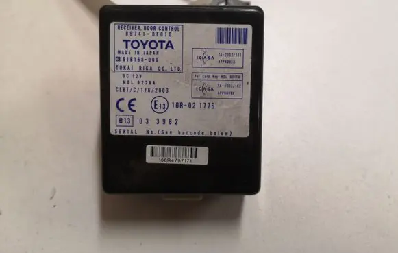 Toyota Corolla Verso AR10 Door control unit/module 897410F010 61B168000 10R021776