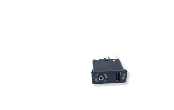 BMW 5 F10 F11 AUX in-socket connector 9237653 84109237653