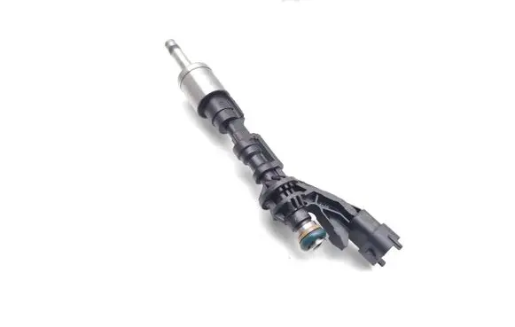 Ford Focus Fuel injector CJ5G-9F593-AA
