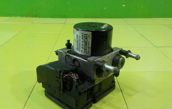 Chevrolet Captiva ABS Pump 25943360 ZP54
