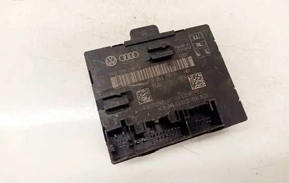 Audi A4 S4 B5 8D Door control unit/module 8T0959795H