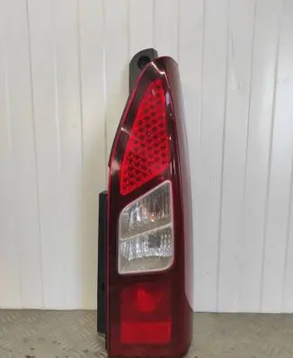 Peugeot Partner Rear/tail lights 9677205080 9680645180