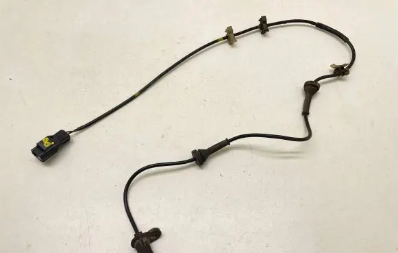 Volvo S80 ABS brake wheel speed sensor 9496961