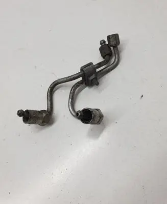 Subaru Forester SH Fuel line pipe