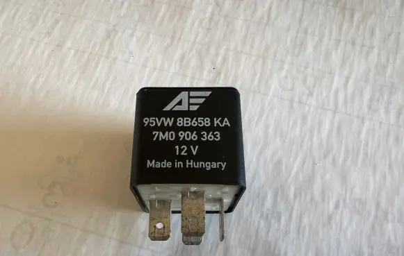 Volkswagen Sharan Other relay 7M0906363 95VW8B658KA