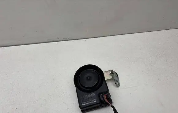 Audi A4 S4 B8 8K Alarm system siren 1K0951605C 8T2951285