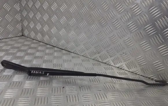 Skoda Fabia Mk1 (6Y) Front wiper blade arm 6Y1955410