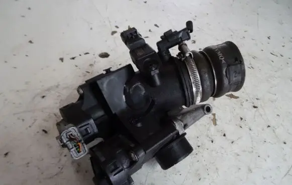 Volvo S40 Throttle valve 9655971880