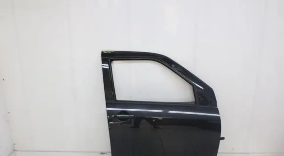Suzuki Swift I Rear door