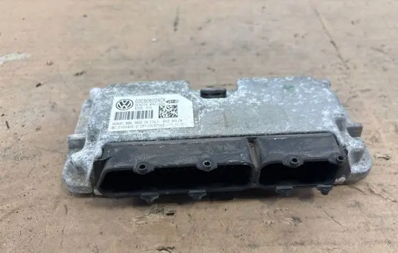Volkswagen Golf VI Engine control unit/module 03C906024CK 95N3CBBK 0105456