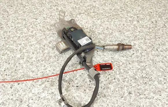 BMW X1 F48 F49 Lambda probe sensor 8580408