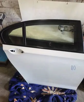 BMW 7 F01 F02 F03 F04 Rear door