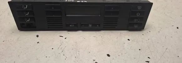 BMW 5 E39 Climate control unit 8375453 900250700000 00520642
