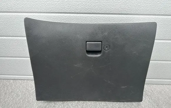 Nissan Terrano Glove box 685000F000 685000X810