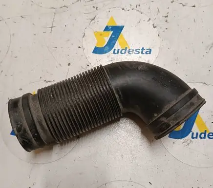 Opel Zafira B Air intake hose/pipe 315875880 55353872