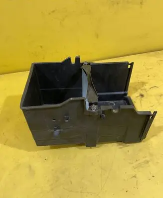 Ford Focus Battery box tray 10723