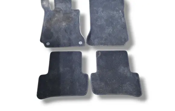 Mercedes-Benz C W204 Car floor mat set 
