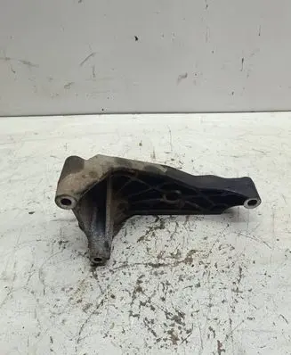 Volkswagen Transporter - Caravelle T5 Engine mounting bracket 03L199207B