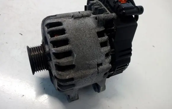 Peugeot 3008 II Generator/alternator 9826550280