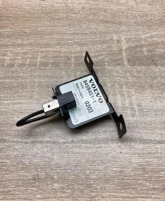 Volvo XC70 Aerial GPS antenna 9459451 14996