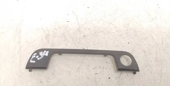 BMW 5 E34 Front door handle cover 51211928205