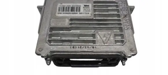 Peugeot Traveller Xenon control unit/module 90035944