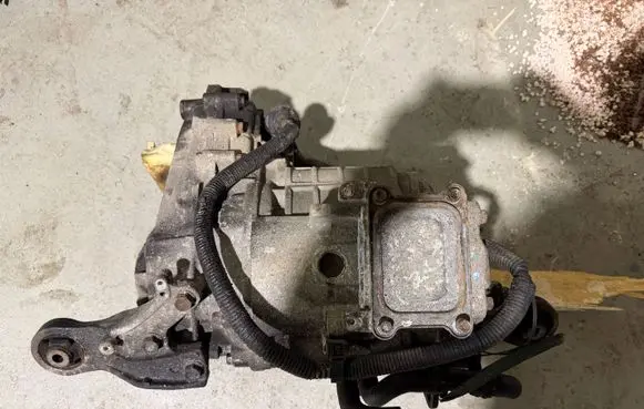 Mitsubishi Outlander Electric car motor
