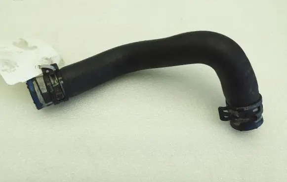 Mercedes-Benz E W212 Engine coolant pipe/hose 1382