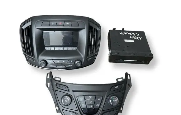 Opel Insignia A Radio/CD/DVD/GPS head unit 26202393 84016434