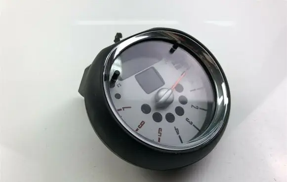 Chevrolet Camaro Speedometer (instrument cluster) 9306259 F1659