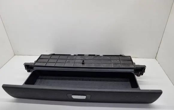 BMW 5 GT F07 Glove box 9199118 25072012 502366