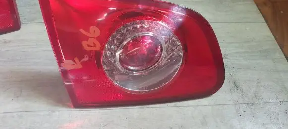 Volkswagen PASSAT B6 Rear/tail lights