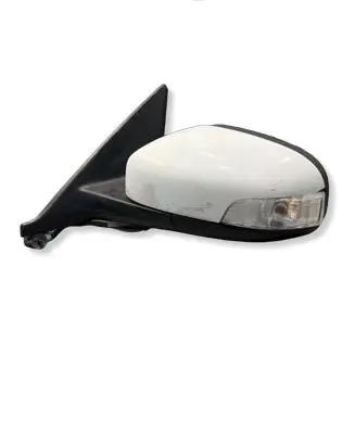 Volvo V50 Front door electric wing mirror 3303001
