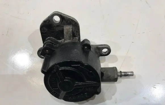 Peugeot 807 Vacuum pump