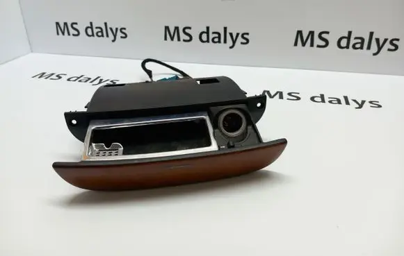 Car ashtray