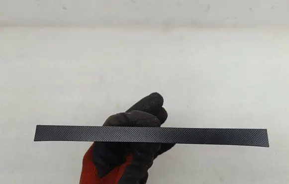 Dashboard glove box trim