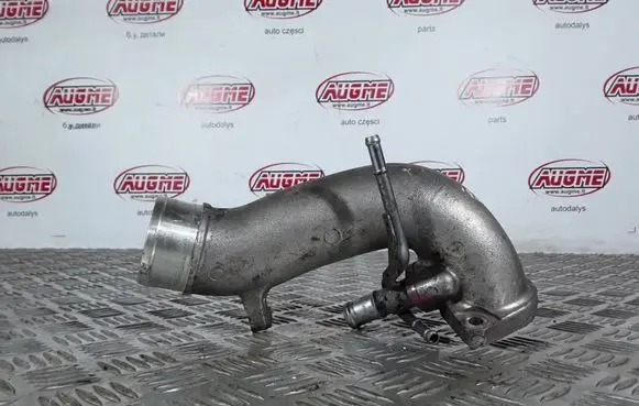 Honda CR-V Intercooler hose/pipe