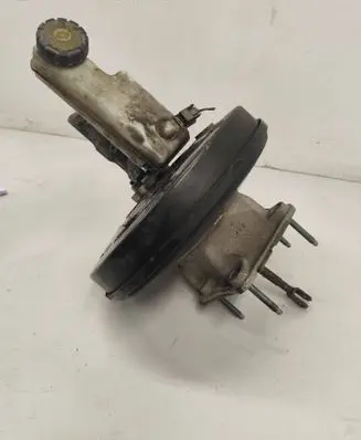 Renault Megane III Brake booster 472100005R